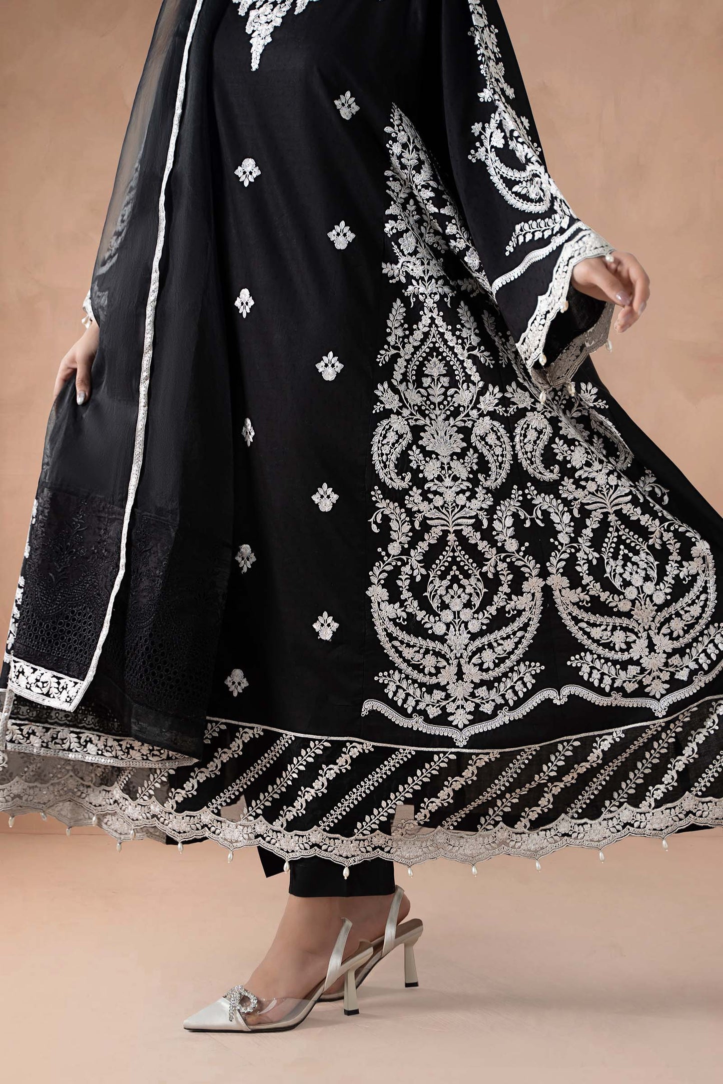 Maria.B. DW-MN24-04R1 — Embroidered Self Jacquard Stitched 3-Piece Suit in Black | Monochrome