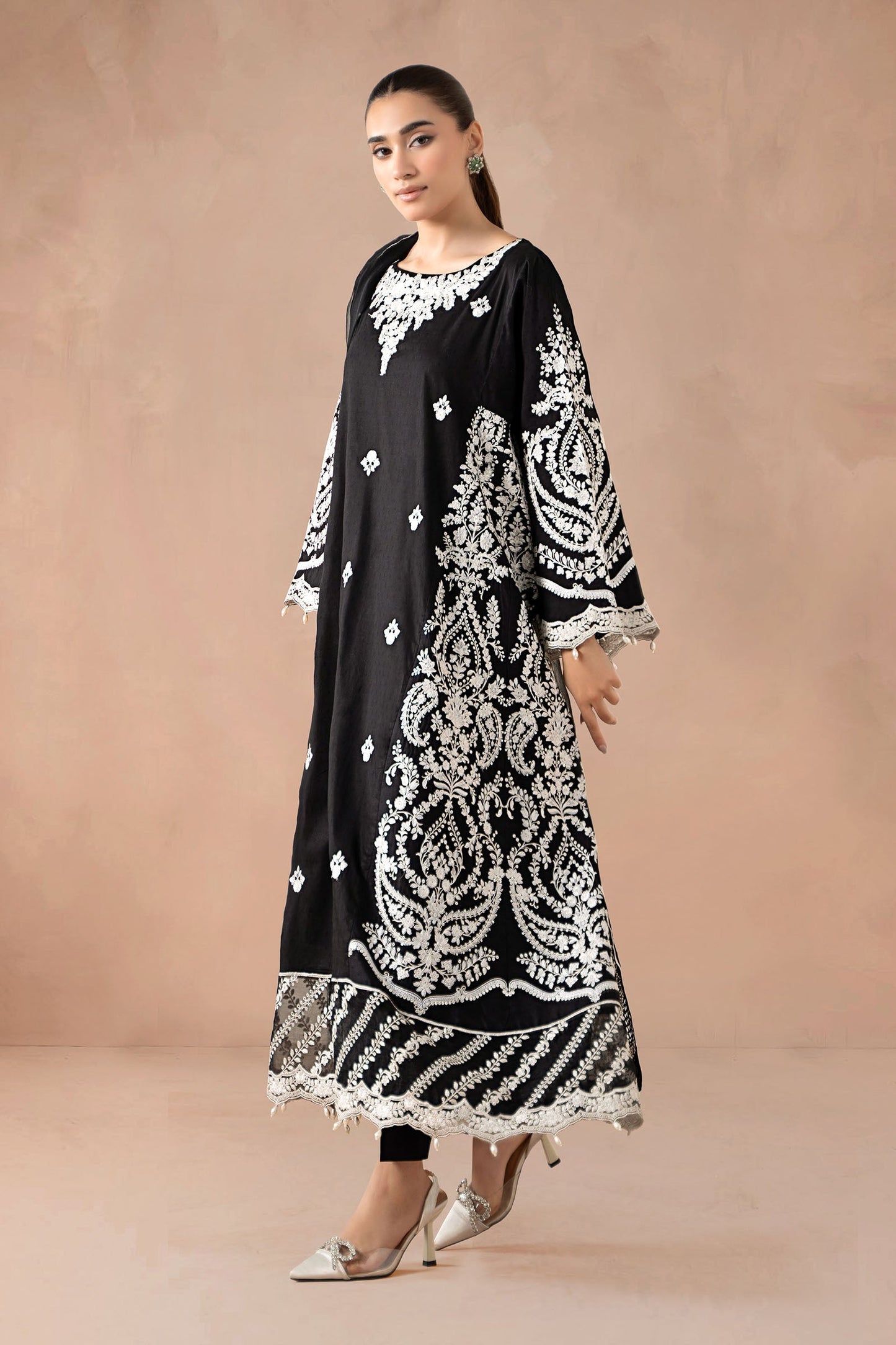 Maria.B. DW-MN24-04R1 — Embroidered Self Jacquard Stitched 3-Piece Suit in Black | Monochrome