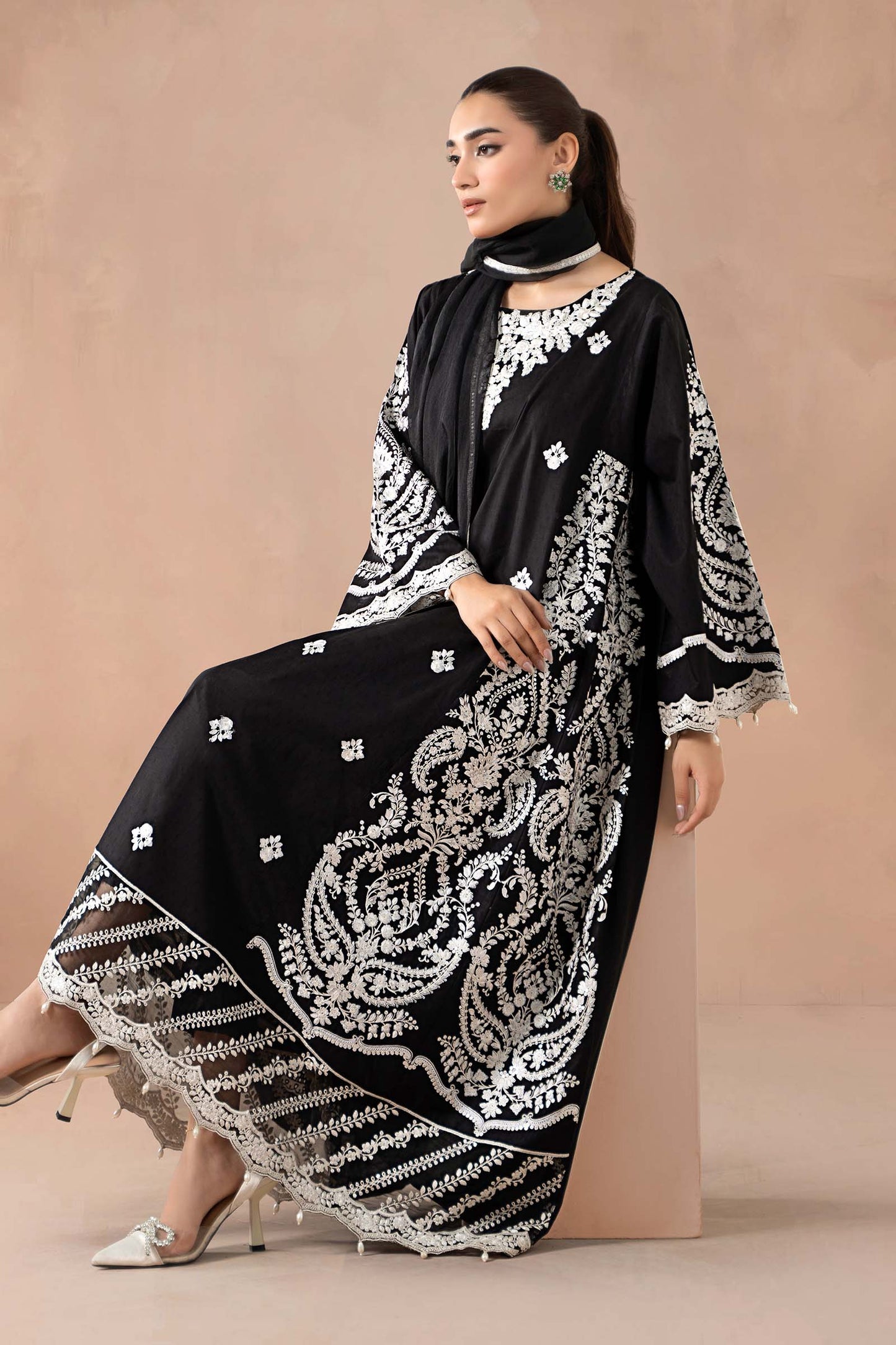 Maria.B. DW-MN24-04R1 — Embroidered Self Jacquard Stitched 3-Piece Suit in Black | Monochrome