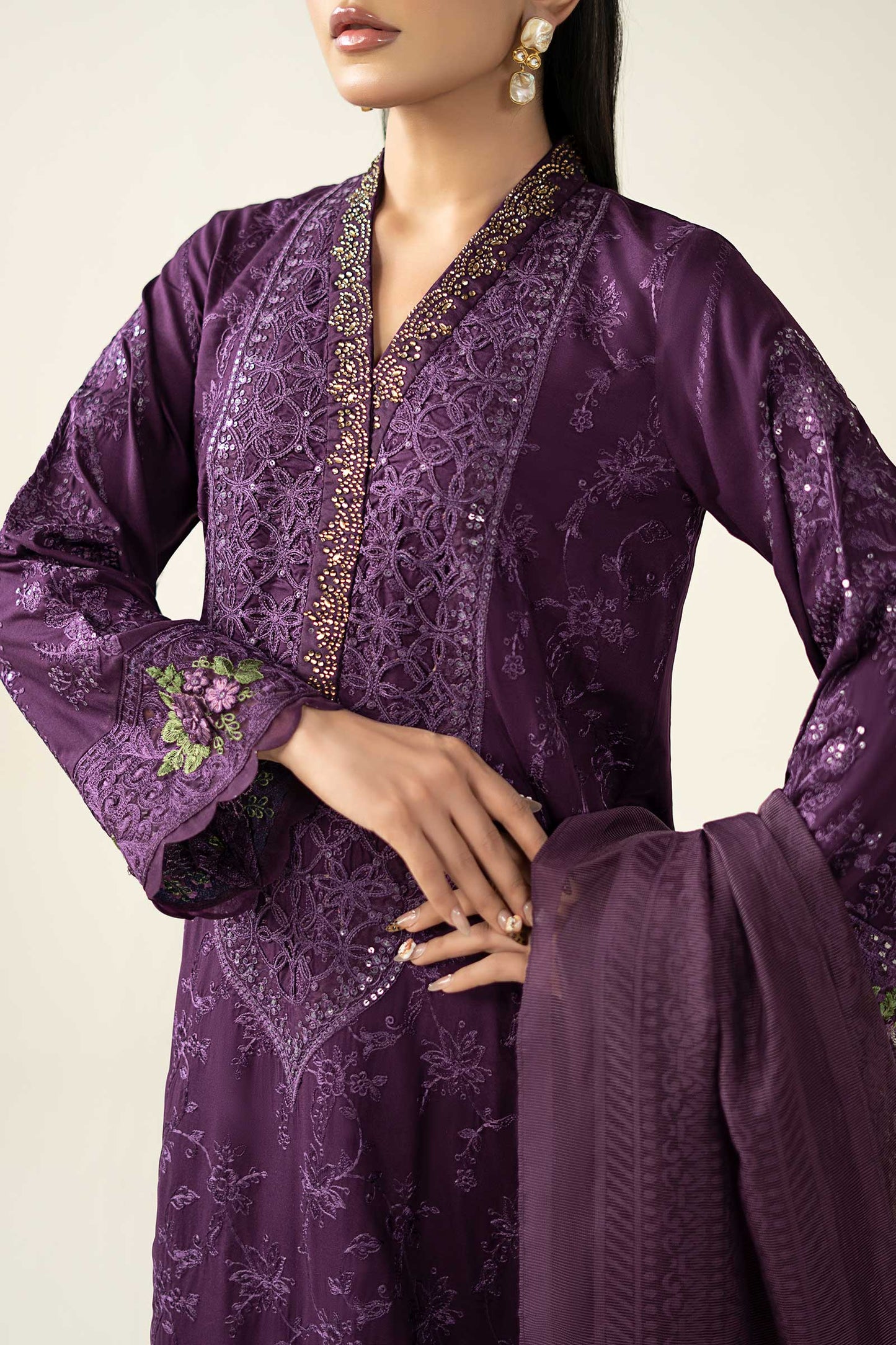 Maria.B. DW-W25-74 — Embroidered Linen Stitched 3-Piece Suit in Purple | Winter Luxury Pret
