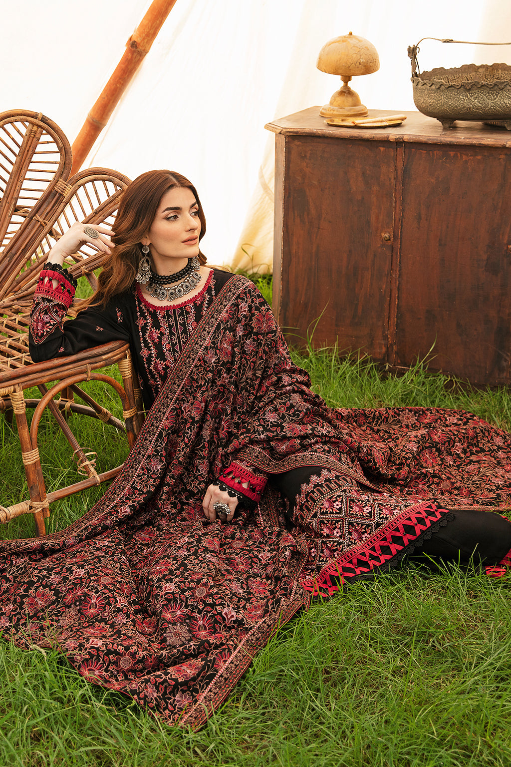 Ramsha Reet Vol-09 R-904 | Embroidered Karandi Stitched 3-Piece Suit | Zahra Apparel Collection